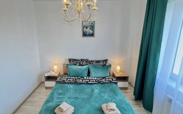 Na Ulitse Kashtanovaya Alleya 169 Flat