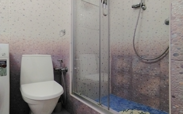 Sirius Vozle Morya Flat