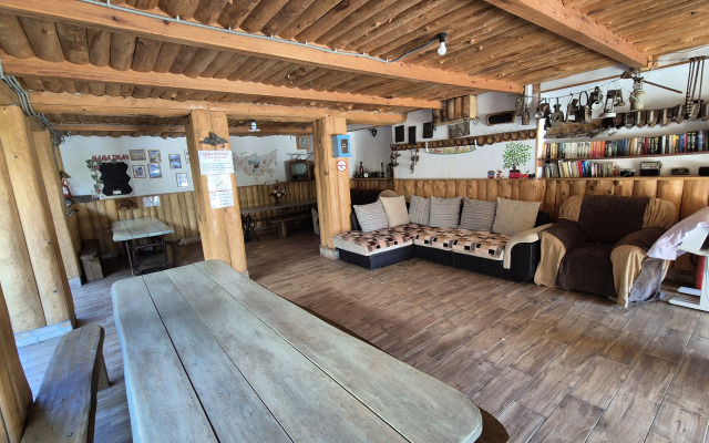 Mama Dzhan Guest house