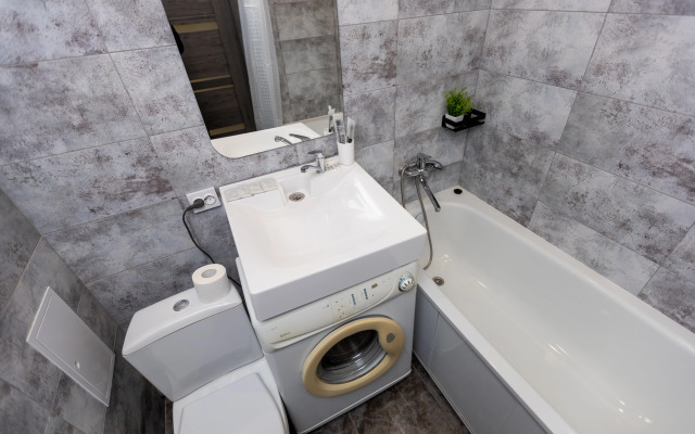 Апартаменты Студия на Автомобилистов 13