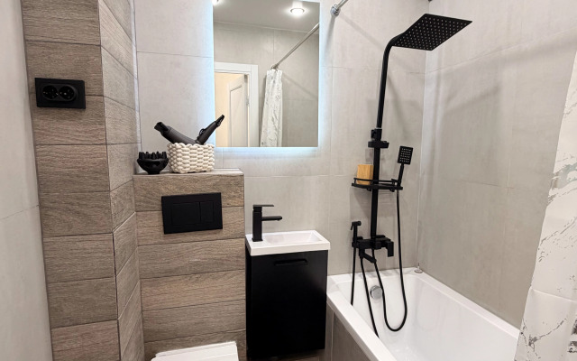 Жилое помещение Квартира 1-комнатная на Героев Рыбачьего 18