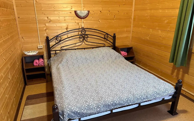 Na Beregu Ozera Plescheevo 57a Private house