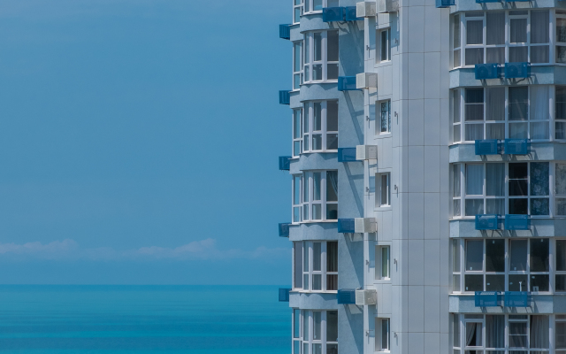 Marisol Breeze Stilnaya kvartira s vidom na more