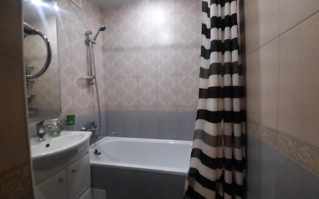 Na Vokzalnoy 8 Flat
