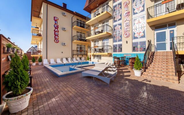 Picasso Boutique Hotel