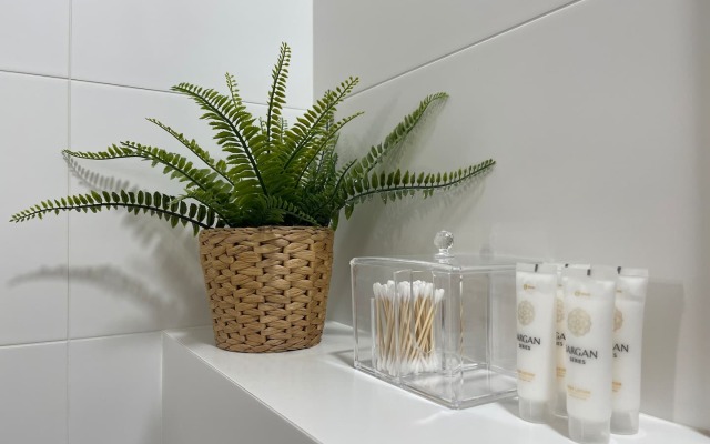 Апартаменты в Окружении Гор и Озера