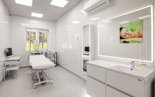 Klinika-Sanatoriy Tyuryma dlya Zhira Health Resort