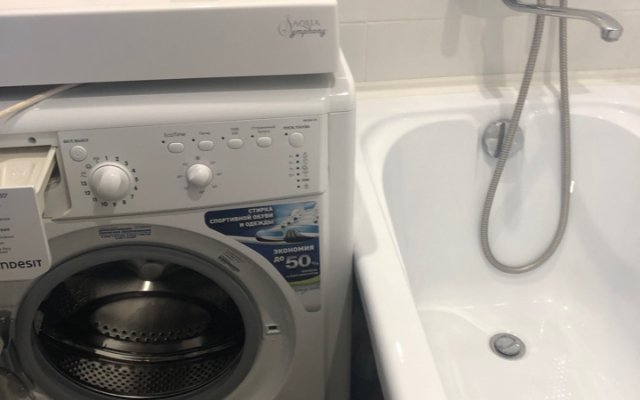 Dvuhkomnatnaya Kvartira Na Oktyabr'skoj 13 Flat
