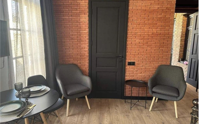 House Near Gabriadze Theatre Apartments