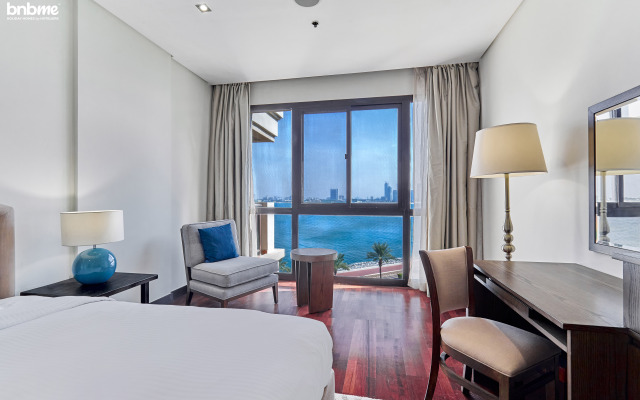 Апартаменты Bnbmehomes Lux Living Redefined Palm Jumeirah - 507