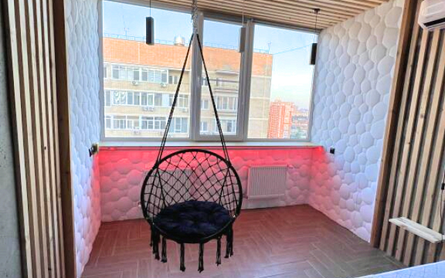 Loft Na Festivalnom Apartments