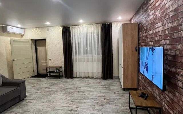 Na Bannom Townhouse