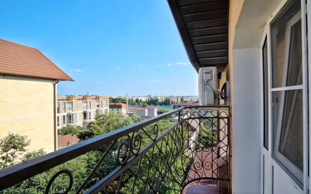 Rafael Guest House