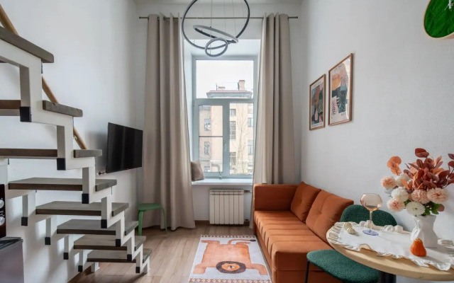 Апартаменты Лофт с видом в тихий двор