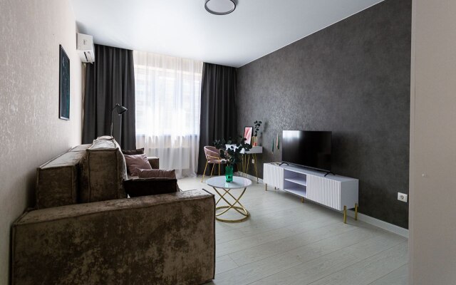 Izumrudnoye Naslazhdenie Ryadom S Parkom Flat