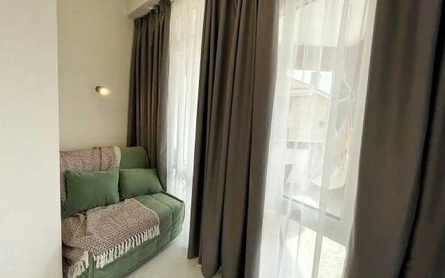 Dlya Troikh S Bolshim Balkonom, 3 Minuty Do Plyazha Аpartments