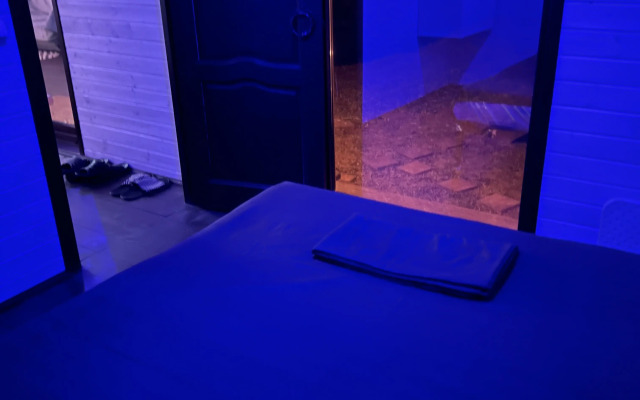Uyutny Dom Na Beregu Reki Private house
