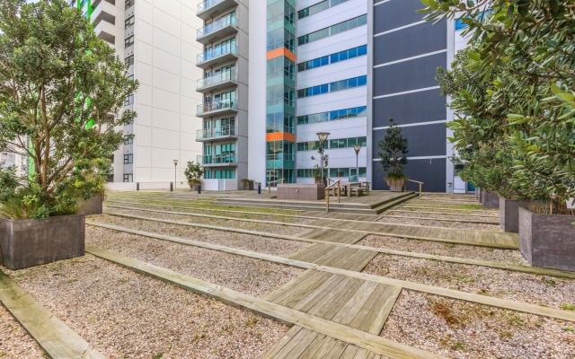 Penthouse With Balcony And Panorama View Apartments