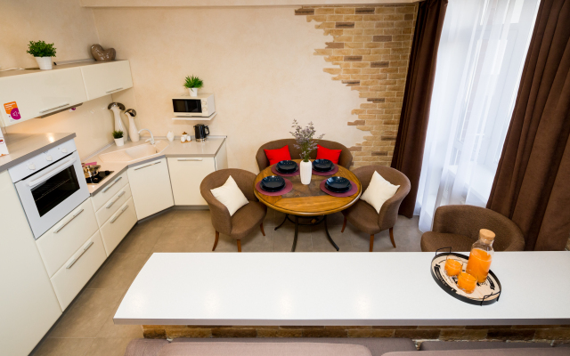 V Lisikhe Apartments