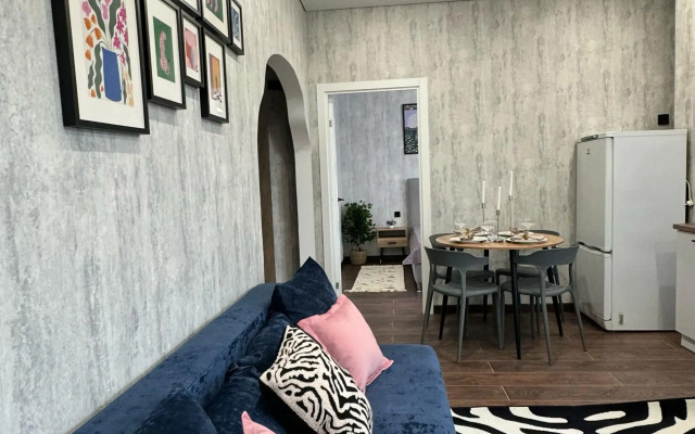 Yevrotreshkav V Tsentre Staro-Tatarskaya Sloboda Ul. Tukaya Flat