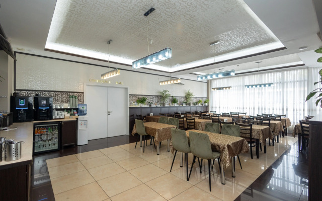 Hotel Iris