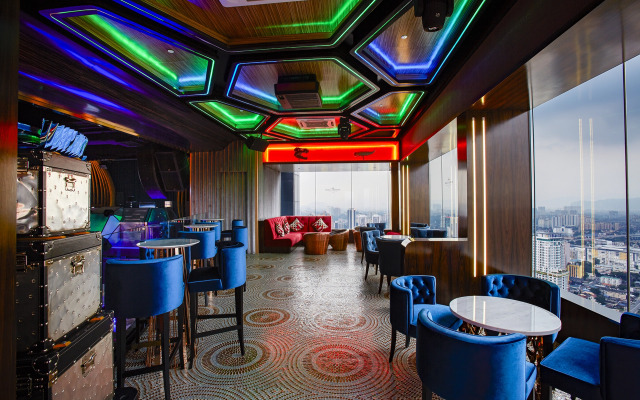 Отель HOME STYLE at Platinum Suites 2 KLCC Twin Towers