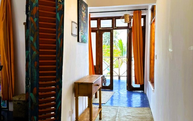 Asante Sana Beach Cottages