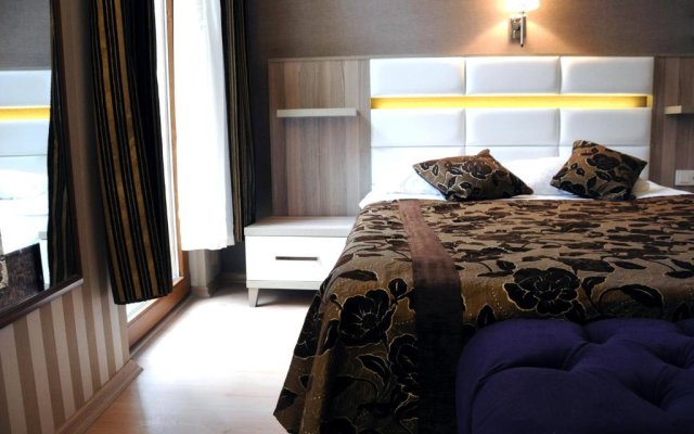 Nil Hotel