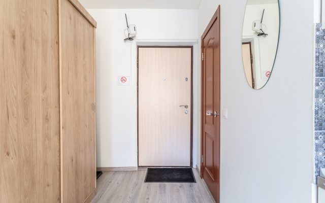 Квартира Светлая и уютная студия на Кузнечном, 8