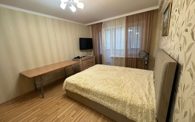 Трехкомнатная Квартира на улице Губина