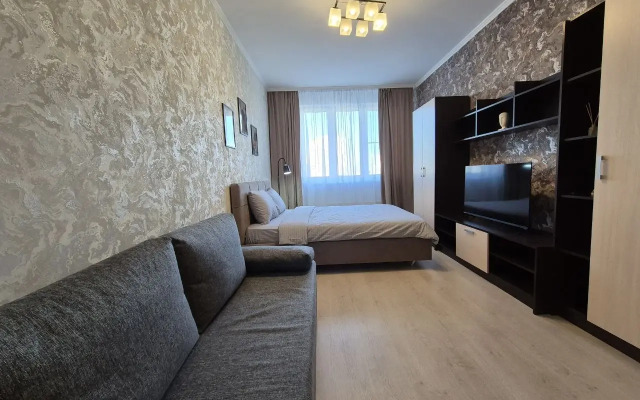 Uyutnaya Odnokomnatnaya C Balkonom Flat