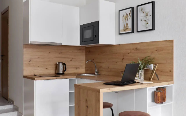 Na Naberezhnoy Apartaments