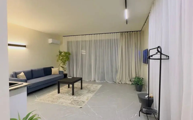 V 20km Ot Minska Apartments