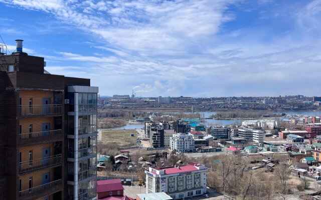 4 komnatnaya kvartira v tsentre Irkutska Apartments