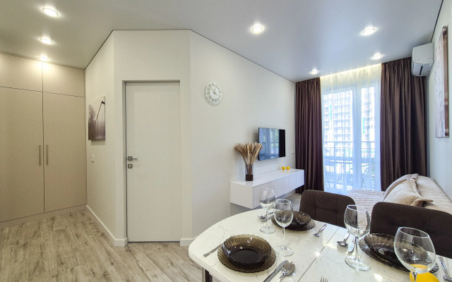 Potryasayuschaya v Flat