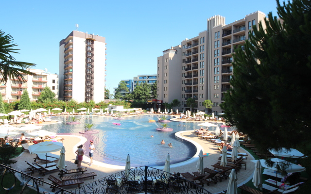 Royal Beach Barcello-Menada Apart-hotel