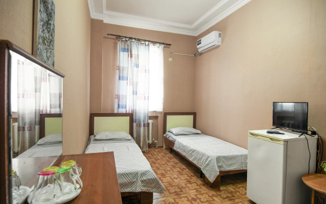 Natali Guest House