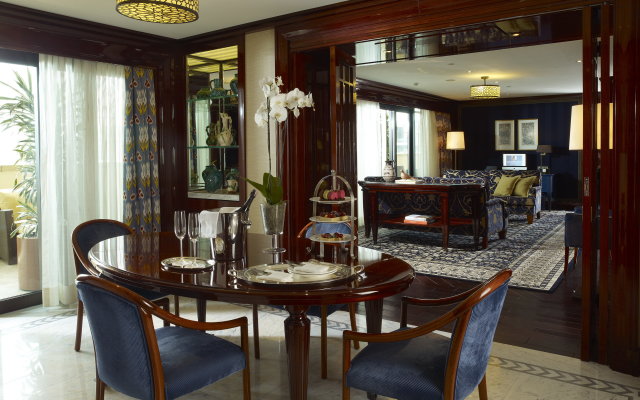 Divan Istanbul Hotel