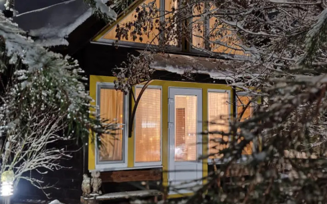 Uyutny "Zhivitsa" Private House
