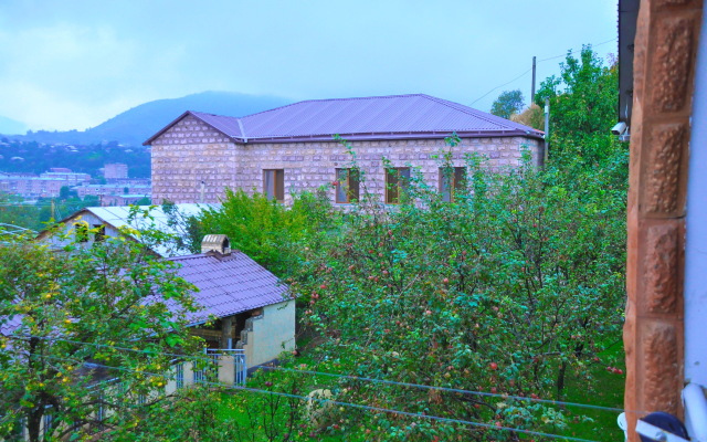 Kamar Guest house