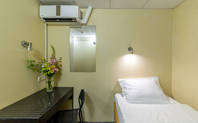 Mini Hotel Kashirskiy - Hostel