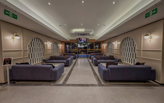 Quality Gold Suite Hotel
