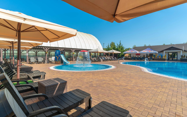 Klub Zagorodnogo Otdyha Usad'ba Familia Hotel