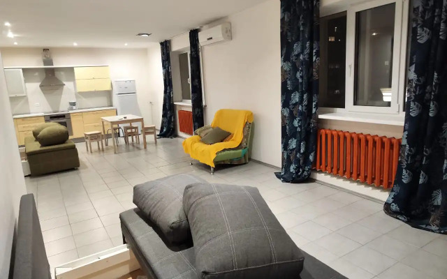 365 Klyuchey Na Ulice Rabochaya 85 Apartments