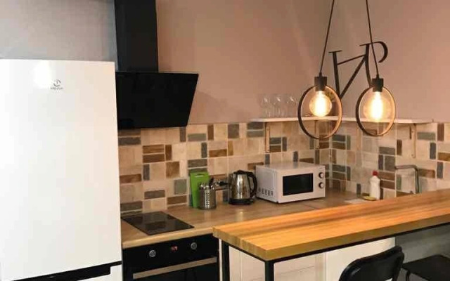 Квартира Хрустальная 44/3