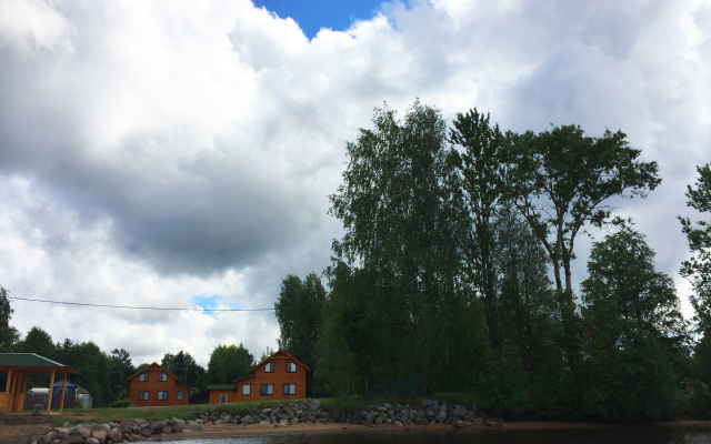 Admiral Uyutny Prichal Guest House