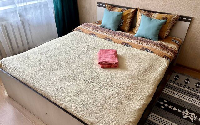 Апартаменты SmolSutki (СмолСутки) на улице Октябрьской революции 32