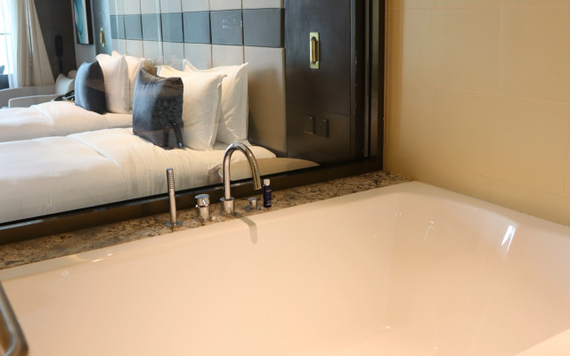 Ramee Dream Hotel Downtown