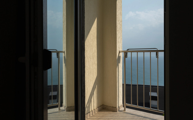 Oblako nad Volnami - Stilnaya Studiya u Morya v Sochi (Ashe) Apartments