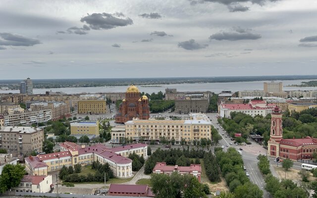 V centre Volgograda LOFT apartments overlooking the Volga